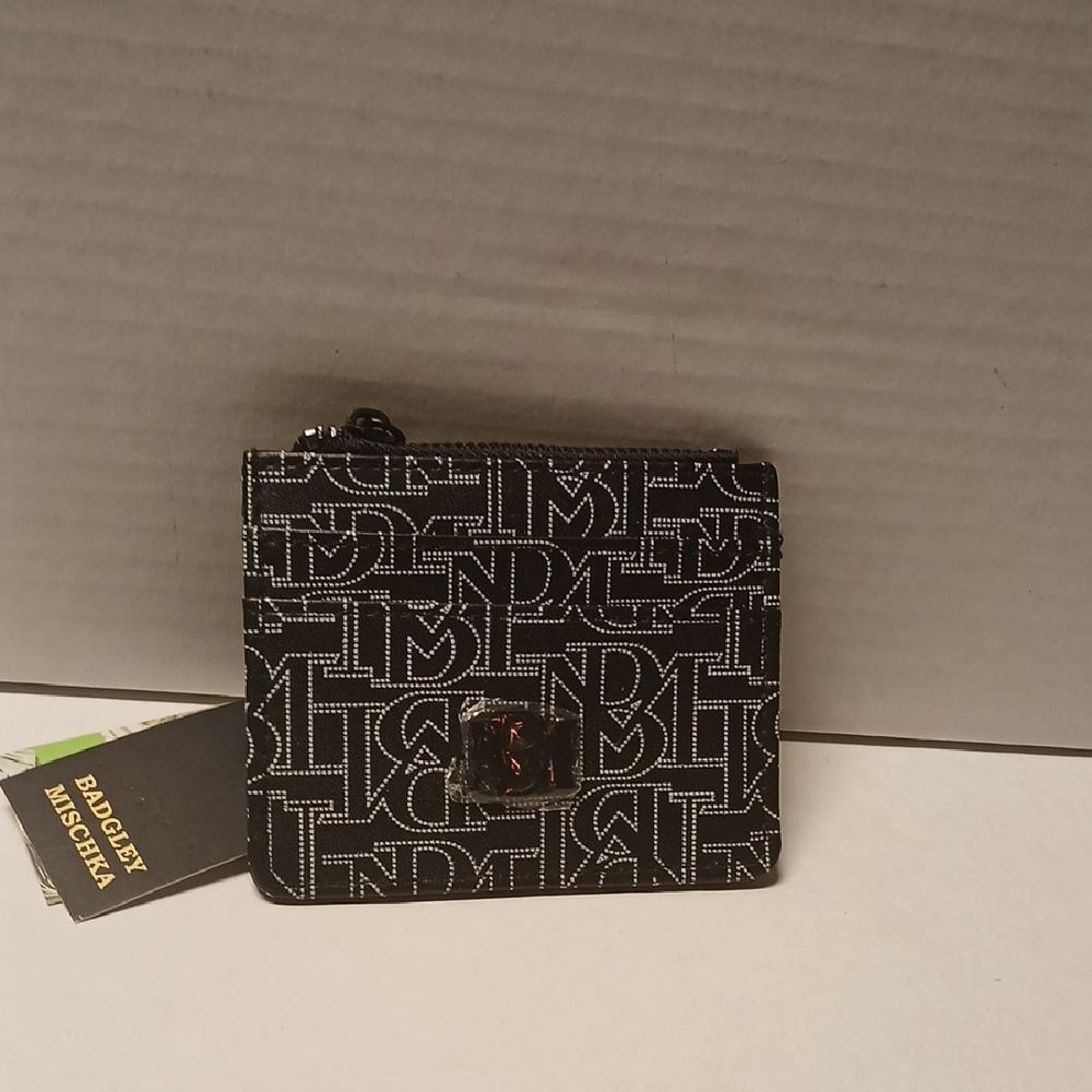 Badgley Mischka Black and White Logo Wallet - Picture 1 of 1